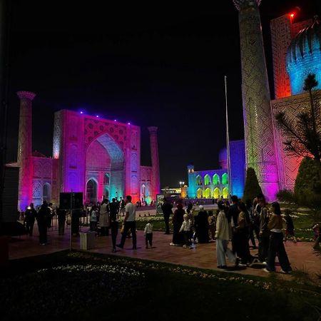 Registan Palace Samarkand Exteriér fotografie
